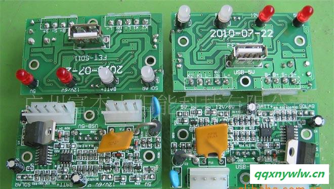 太阳能控制器，供12V蓄电池使用FET-S011A