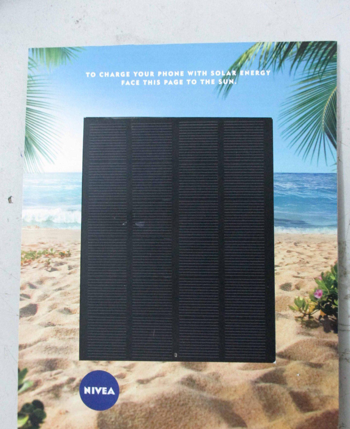 NIVEA SOLAR CHARGER2