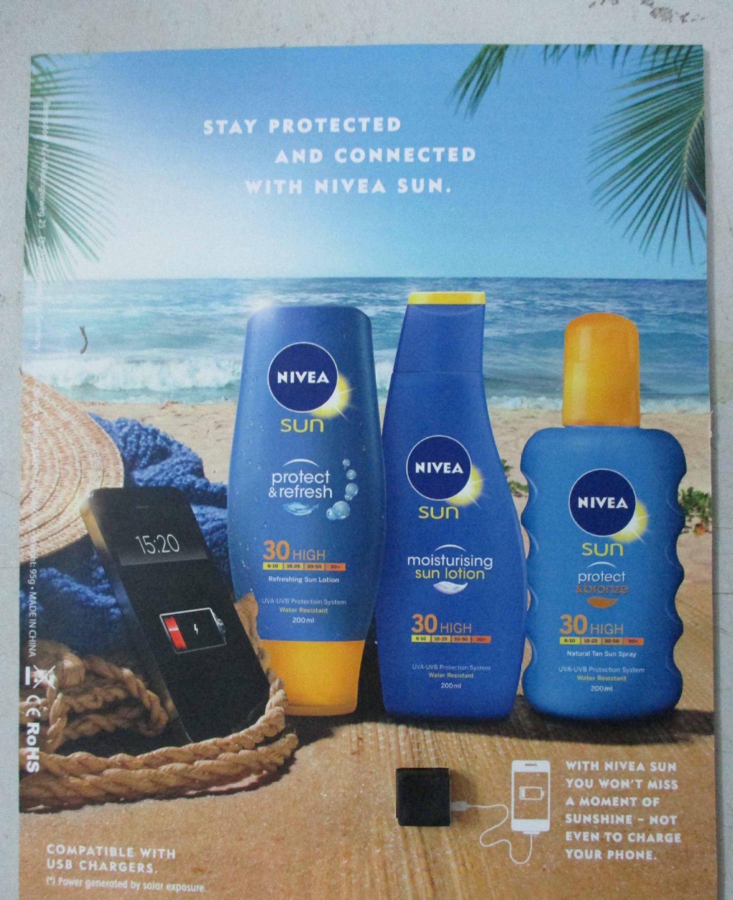 NIVEA SOLAR CHARGER1